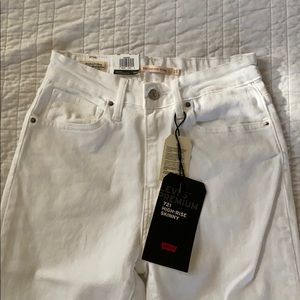 Levi’s Premium 721 High-Rise Skinny Jeans